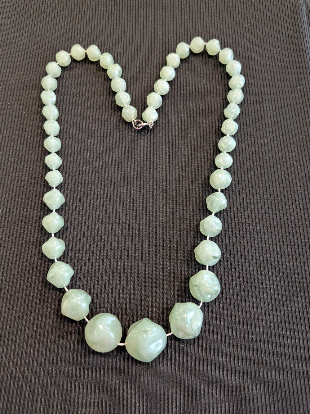 B#4: Light Green Beaded Necklace 12 "- Women Jewelry